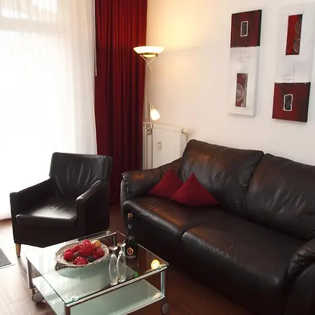 Meeresblick 012 Apartment Kuehlungsborn